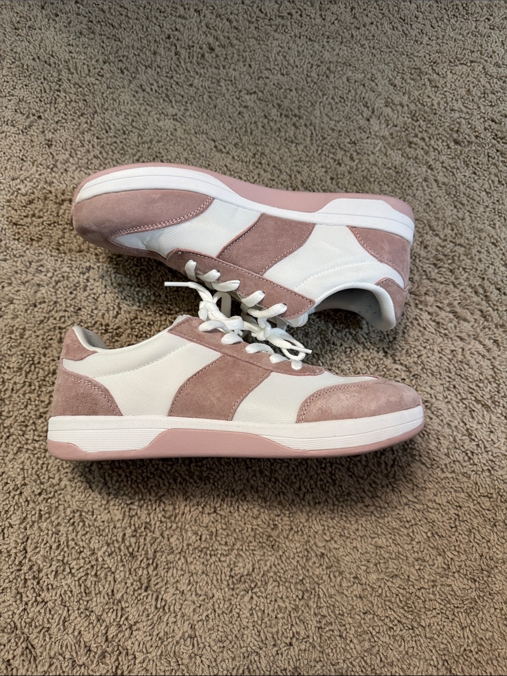 WHITIN Pink and White Women's Sneakers